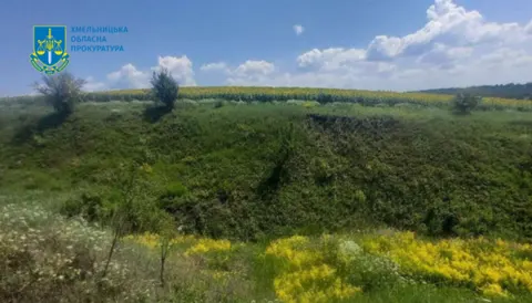 Суд на Хмельниччині повернув державі землю з поселенням III–VI століть