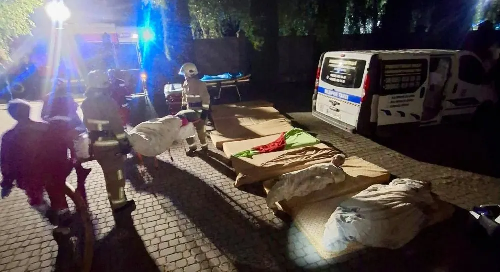 Пожежа в пансіонаті на Волині: евакуйовано 47 людей, шестеро постраждали
