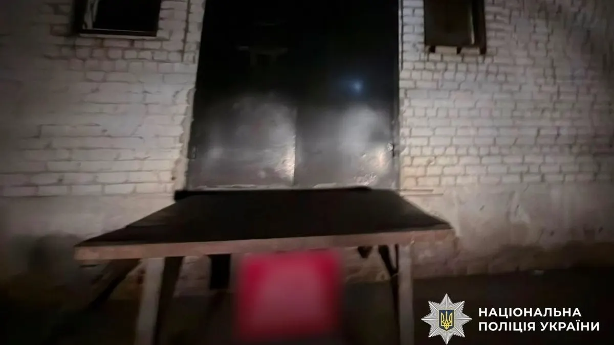 Підпалювачів відділення «Нової пошти» на Харківщині взяли під варту