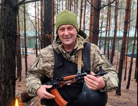 На Буковині 29 серпня попрощаються із загиблим військовим Володимиром Волошином