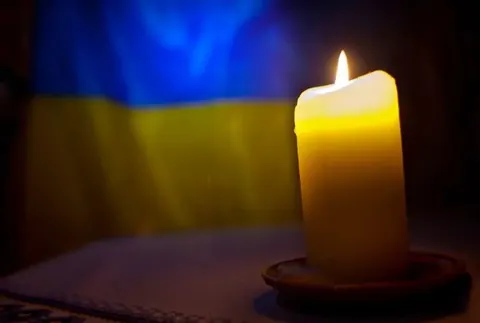 У Чернівцях прощаються із загиблим військовим Вадимом Іванчуком