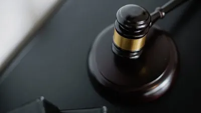 У Криму двох чоловіків засудили до 21 та 22 років за "держзраду"