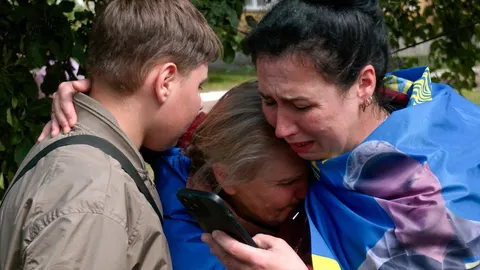 77-й обмін полоненими: додому повернулися 103 українці