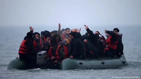 У Ла-Манші затонуло рибальське судно: двоє моряків зникли безвісти
