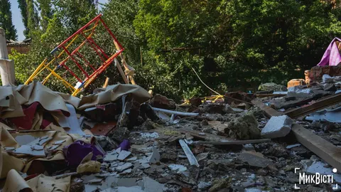 Удар по Миколаївщині: пошкоджено судно та будинки