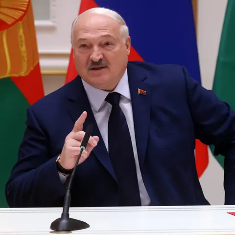 Лукашенко привітав Україну з Днем Незалежності: що стоїть за словами про дружбу