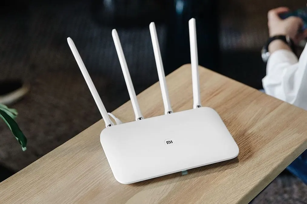 Чому Wi-Fi не ловить в інших кімнатах: головні перешкоди та рішення