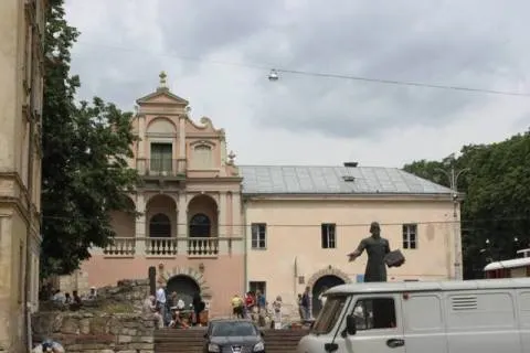 Львівський архів оцифрував ще 445 справ, зокрема НКВС