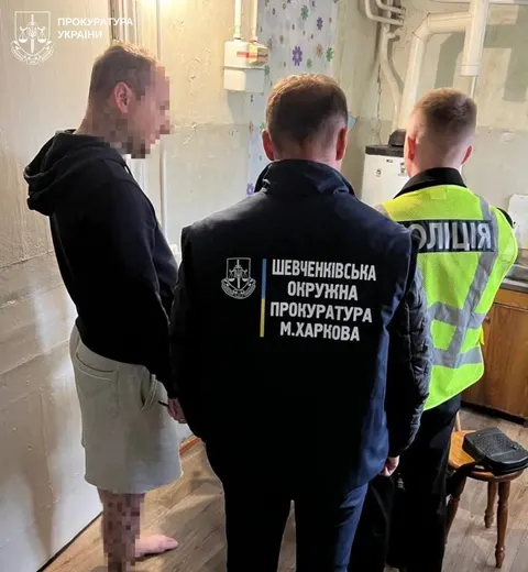 Харків'янин продавав фіктивні інвалідності та документи