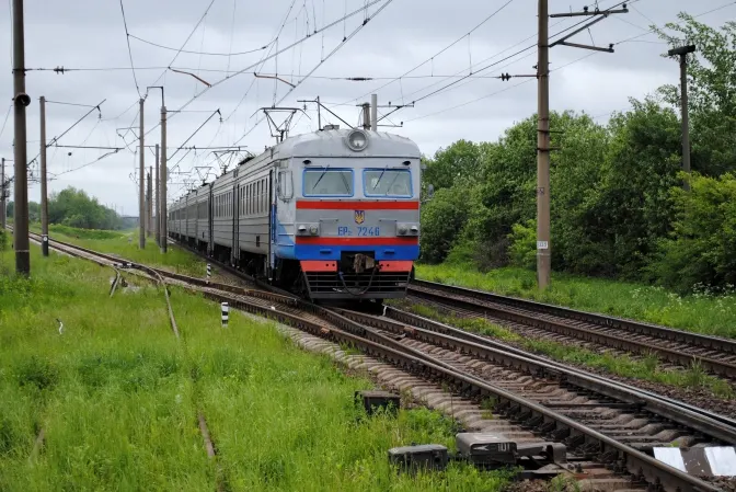 У Броварах двоє підлітків постраждали від удару струмом на залізниці