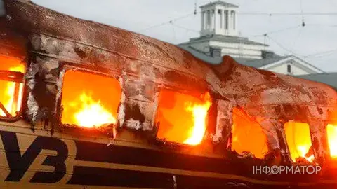 Удар по потягу в Лозовій: двоє залізничників загинули, рух призупинено