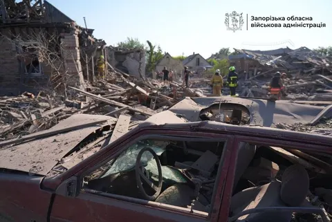 Удар КАБ по Запоріжжю: двоє загиблих, є постраждалі