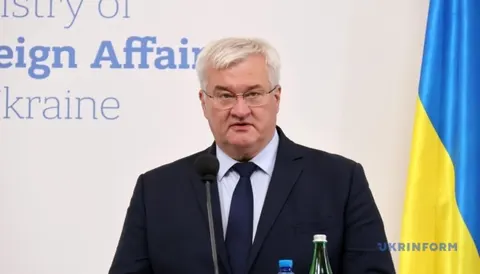Сибіга: виключення Усманова і Фрідмана із санкцій послабить тиск на Москву