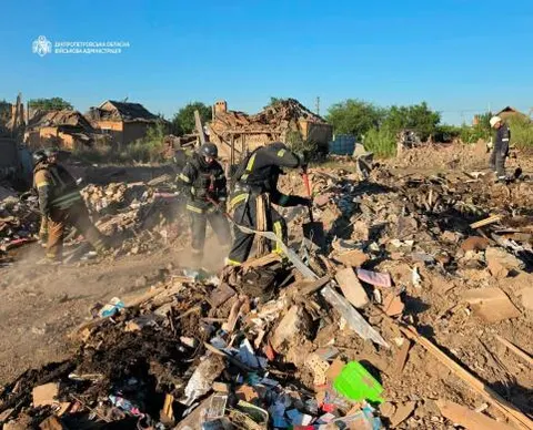 Шестеро загиблих, серед них троє дітей: наслідки удару по Дніпропетровщині
