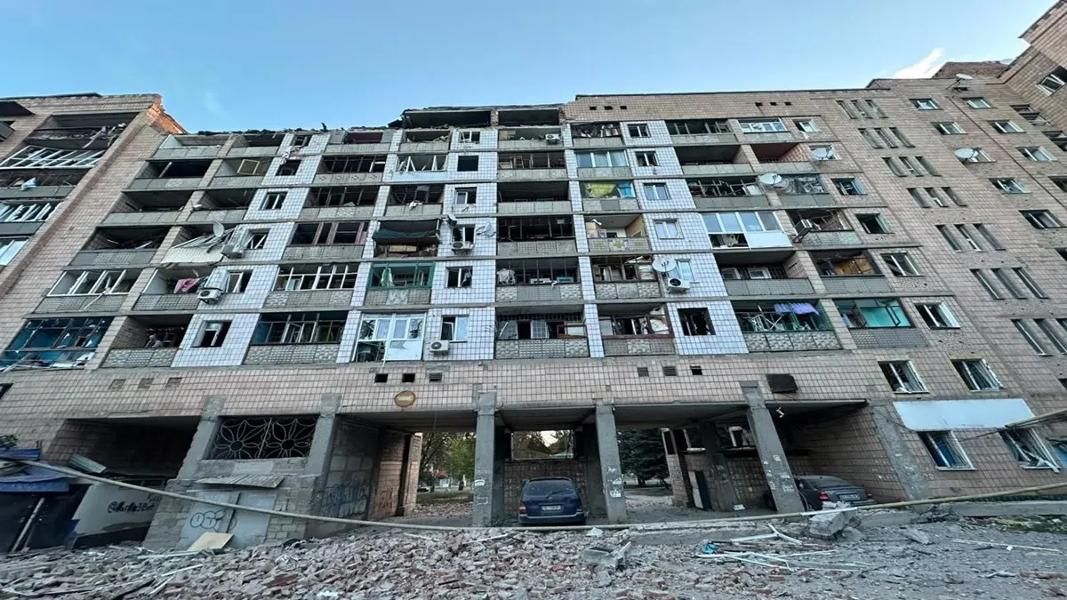 Обстріли Донеччини: 12 атак за добу, пошкоджено 23 об'єкти