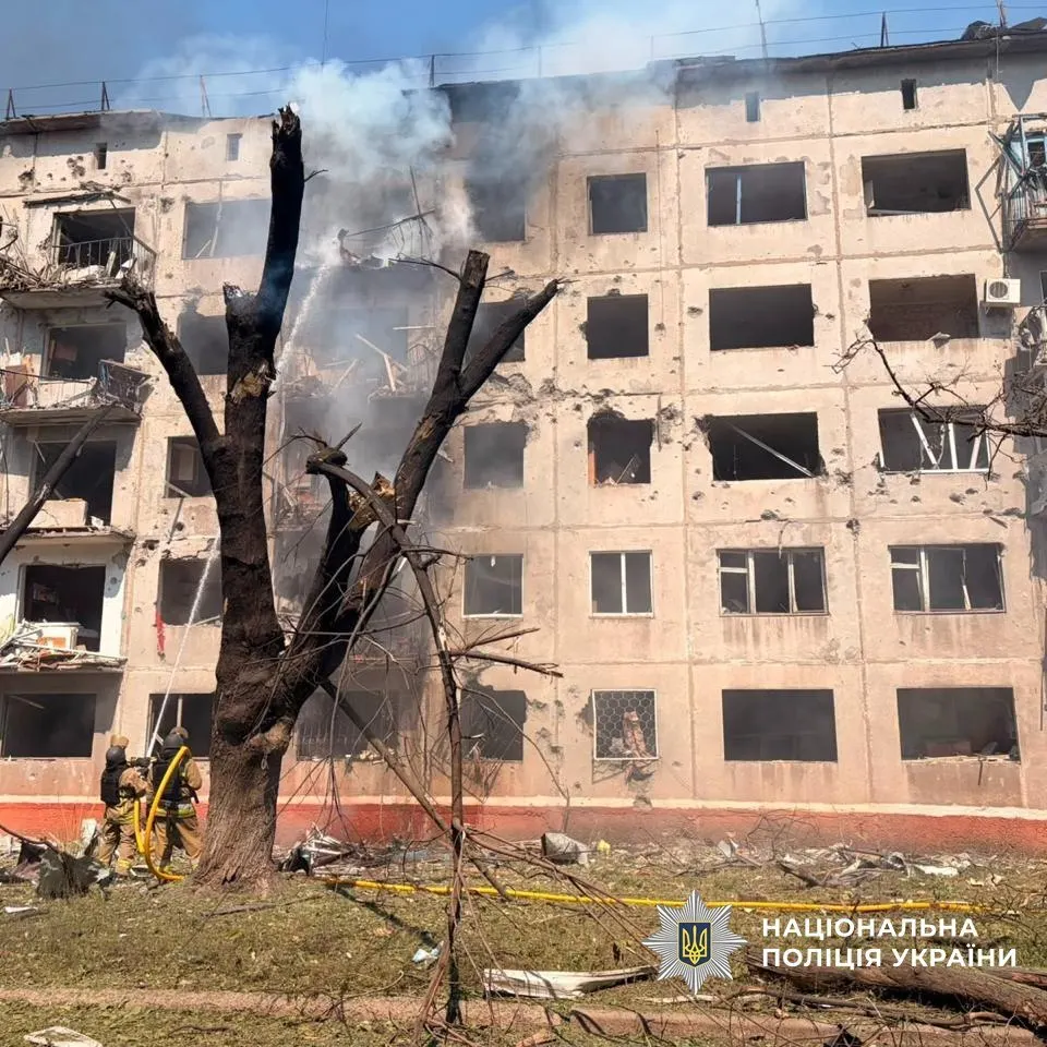 Обстріли Донеччини: двоє загиблих, евакуація триває