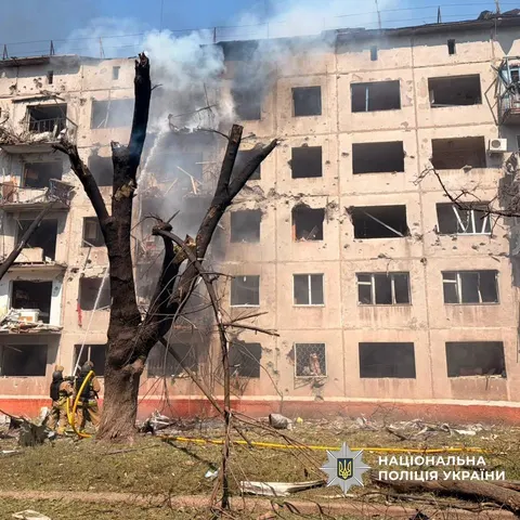 Обстріли Донеччини: двоє загиблих, евакуація триває