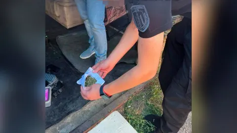 Дільничого з Черкащини підозрюють у торгівлі психотропами