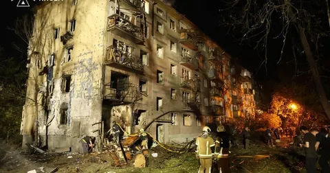 Нічна атака РФ на Київщину: загиблі, пожежі та нові руйнування
