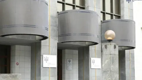 Суд відклав обрання запобіжного заходу голові Сенс Банку Ступаку