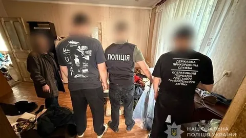 СЗЧ, зброя та наркотики: військового з Одещини судитимуть
