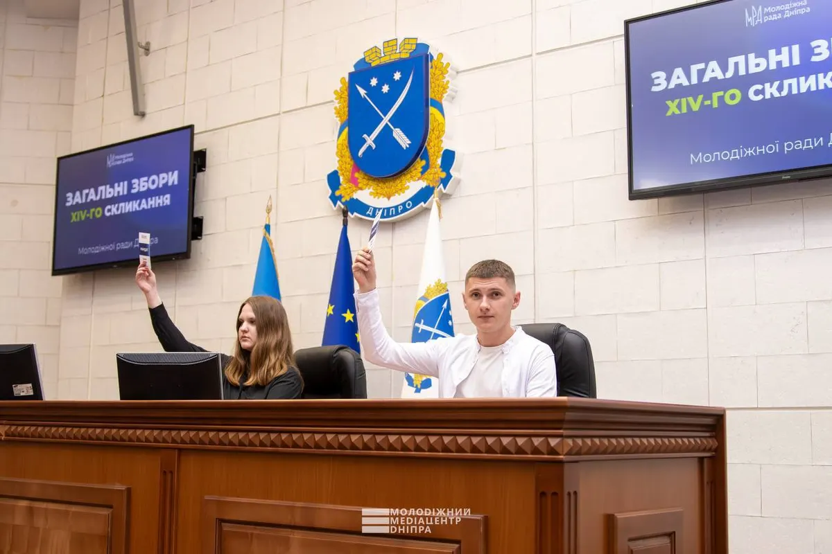 З Нікополя до Дніпра: як 20-річний переселенець очолив Молодіжну раду міста