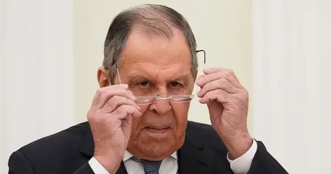 Лавров виключив перемир'я: Москва готує посилення ударів по допомозі Києву