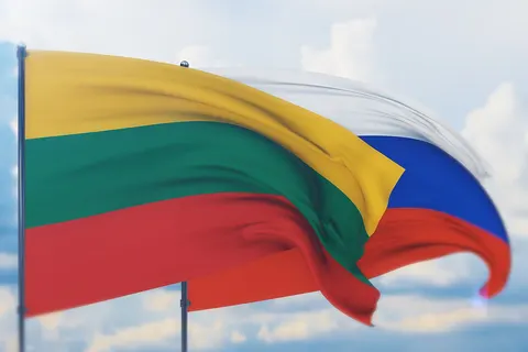 Литовець на Audi протаранив шлагбаум і пішки перетнув кордон із РФ