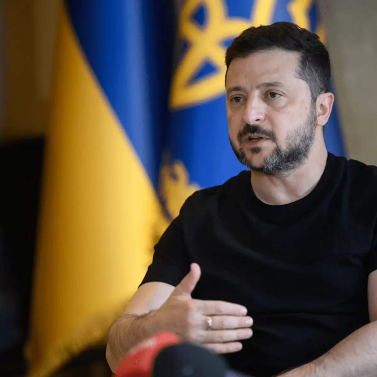 Зеленський про стрілянину СБУ та ГУР: будуть кадрові рішення