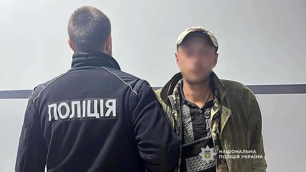 У Чернігові затримали підозрюваного у пограбуванні магазинів: що загрожує чоловікові