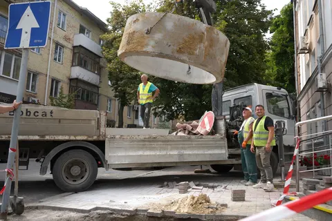 У Вінниці на Соборній замінюють водогін 1911 року: що це означає для міста
