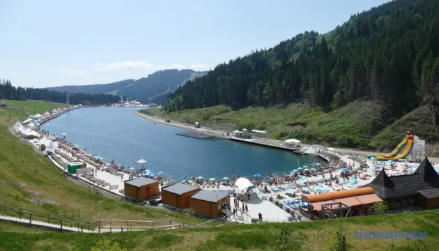 У Буковелі влаштують соціальний заплив для ветеранів і дітей з інвалідністю