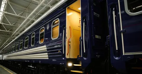 Атака на приміський поїзд на Сумщині: як діяти пасажирам під час евакуації
