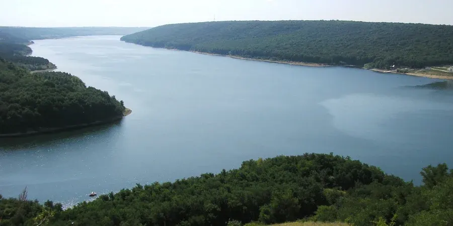Дністер міліє: Україна та Молдова скорочують скид води