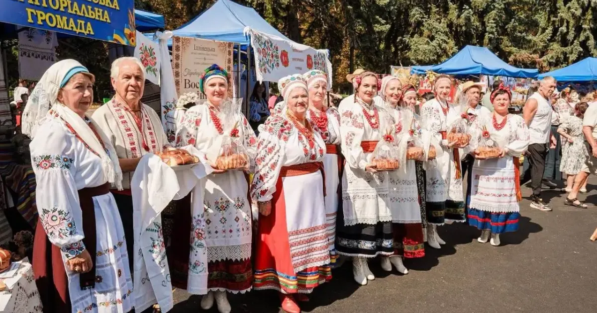 «Скарби Поділля»: у Вінниці 15 громад об'єдналися навколо культури та підтримки війська