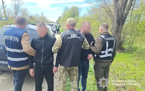 Схема переправлення через кордон: справу двох мешканців Самбірщини передали до с