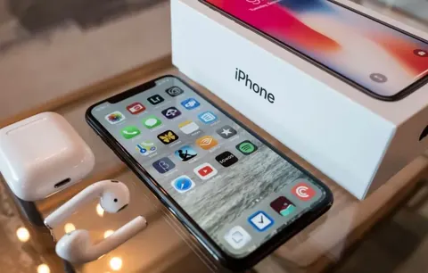 Митниця відкрила онлайн-перевірку IMEI телефонів: що це змінює для покупців