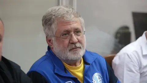 Коломойський: удар по мавзолею завершить війну, але треба повернути конструктора