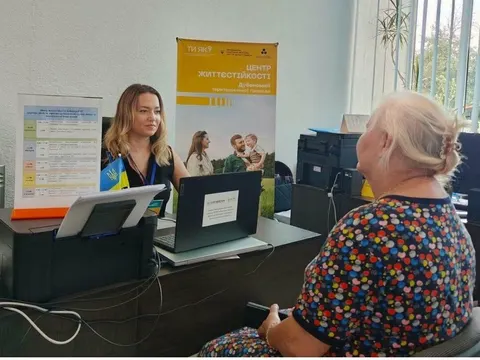 Рівненщина: мешканцям допомагають зафіксувати воєнні збитки для міжнародного реєстру
