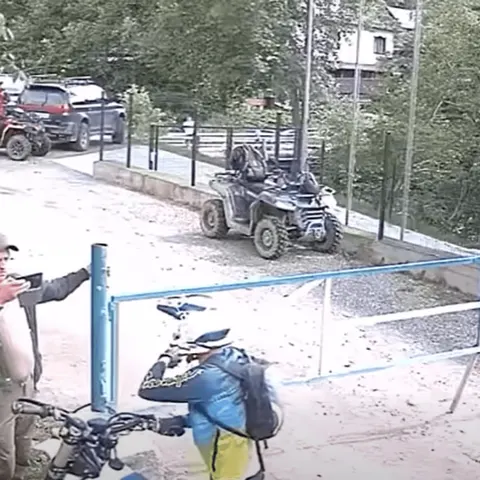 Мотоциклісти намагалися прорватися на гору Петрос: заповідник пояснює наслідки