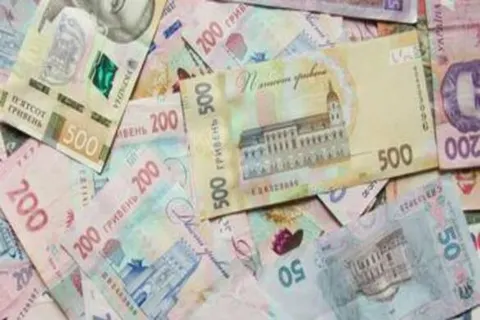 Виплати до Дня Незалежності: хто і скільки отримає у 2026 році