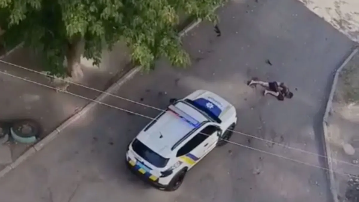 На Дніпропетровщині поліцейські наїхали на чоловіка: що відомо