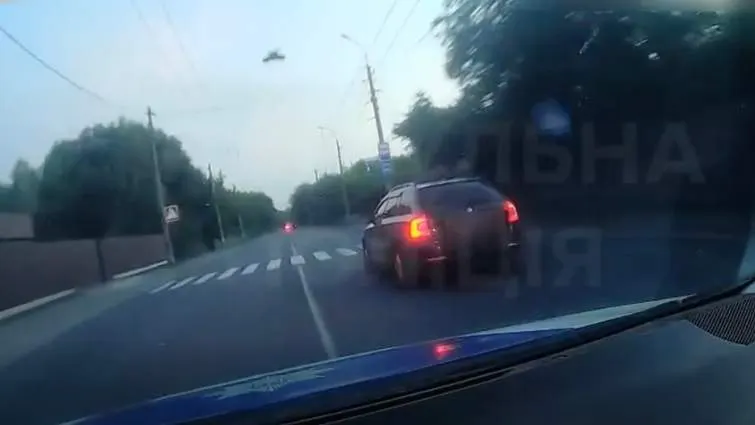 Стрілянина у Луцьку: патрульні зупинили порушника військового обліку
