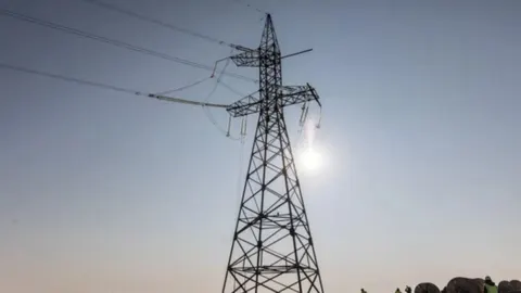 Вибухівка біля ЛЕП і пожежа в Берліні: що відомо про атаки на енергомережу Німеч