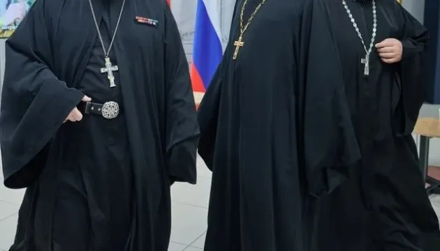 Окупанти замінюють місцевих священників-колаборантів на російських