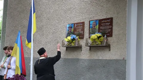 На Тернопільщині вшанували пам'ять двох полеглих захисників
