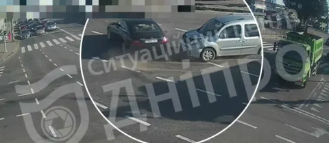 ДТП у Дніпрі паралізувала рух на Донецькому шосе: що відомо