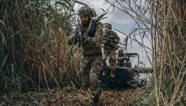 192 боєзіткнення за добу: найгарячіше — Покровськ, ворог тисне авіацією