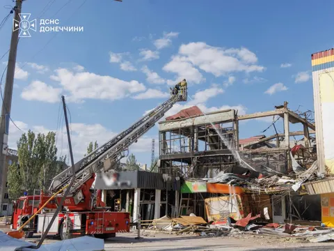 Краматорськ: під завалами ТЦ знайшли тіло другої жертви авіаудару