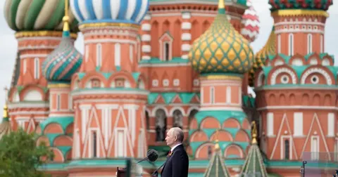 Кремль не вірить у прорив: чого чекати від візиту емісарів Трампа